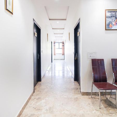 Hotel O Jalsa Tājganj Kültér fotó