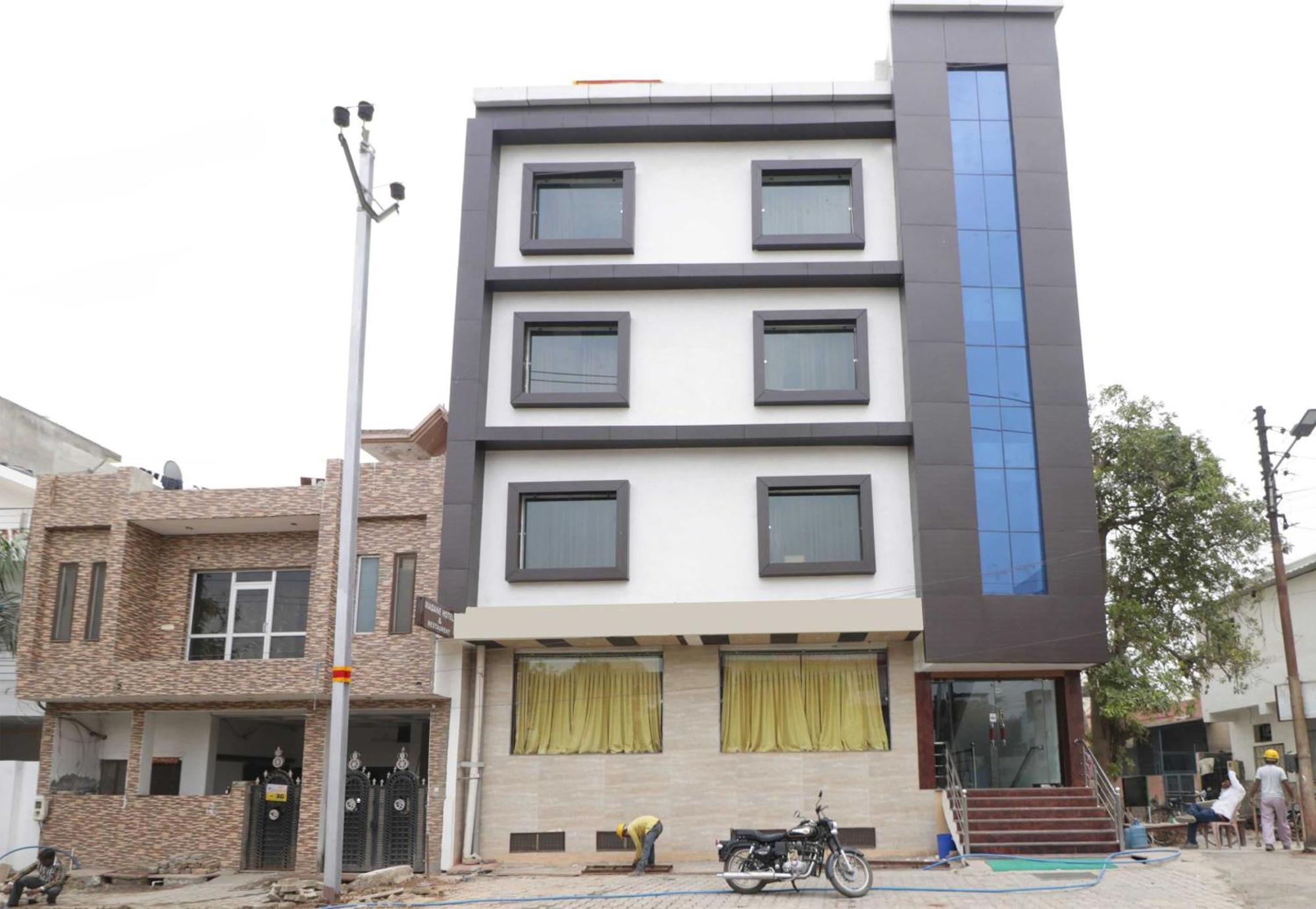 Hotel O Jalsa Tājganj Kültér fotó